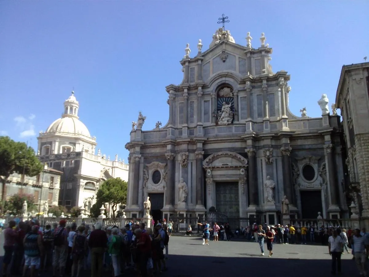 Appartamento Il Piccolo Cortile Aeroporto di Catania Fontana Rossa Italia